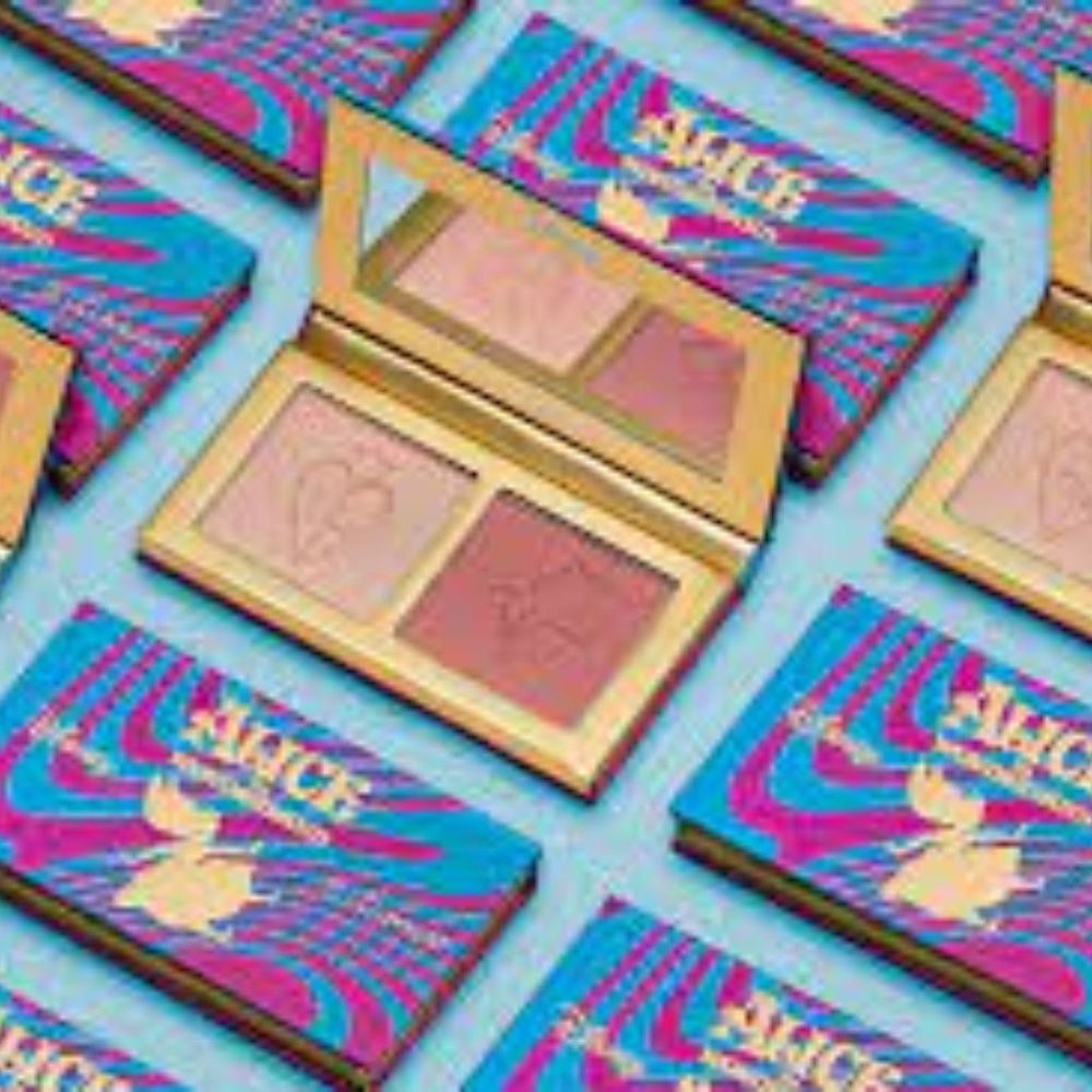 Sigma Beauty X Alice in Wonderland Cheek Duo